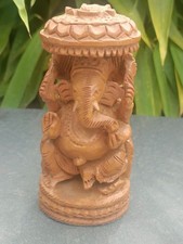 Sculpture ,Statuette Figurine Dieu Hindou Ganesh en bois Sculpté .