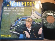 . 45 tours ep Johnny HALLYDAY " Les mauvais garçons
