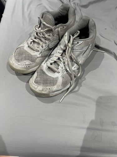 Womens mizuno shoes - white, size