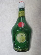 BÉNÉDICTINE: CENDRIER DE COLLECTION.