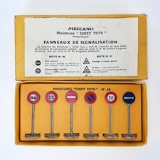 ANCIEN - DINKY TOYS FRANCE 40