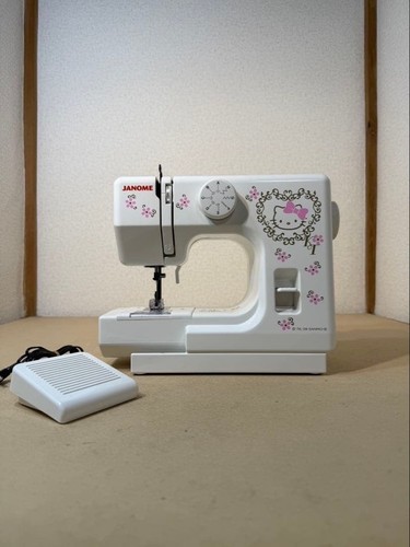 Machine coudre hello kitty - machine, à