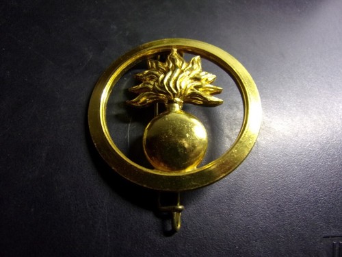 Coiffure insigne beret - .,