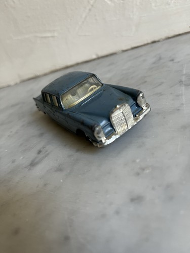 Dinky toys meccano 186 - dinky,
