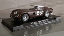 Slot 1:32 - Ferrari 250 GTO