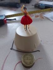Ancienne boîte à musique BALLERINA danseuse rouge pour bouteille BOLS Vintage