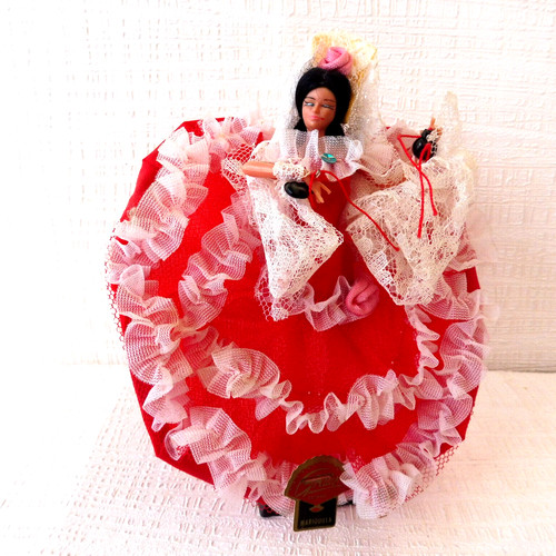 Doll poupee folklorique - doll,