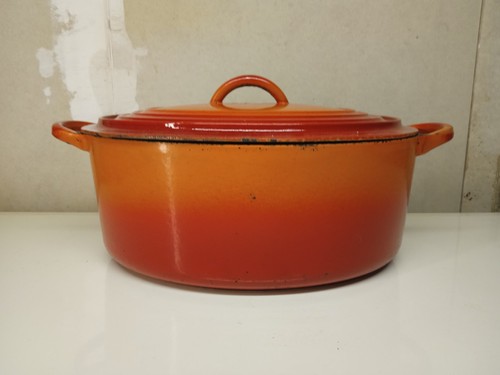 Grande cocotte en - grande, fonte
