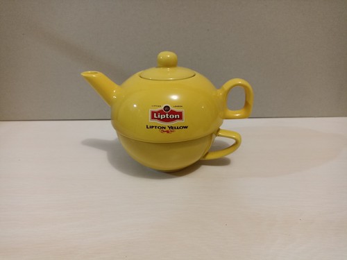 Théière lipton jaune avec - lipton,