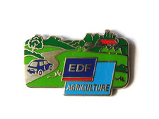 RNT 16/ Pin's EDF Agriculture  - belle qualité