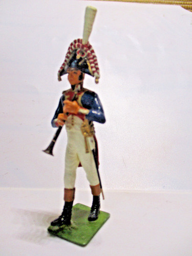 Figurine historex socle - 1/32,