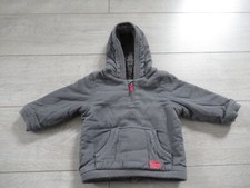 Manteau gris à capuche  intérieur tout doux Taille 12 mois orchestra