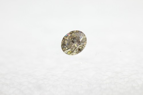 Diamant naturel facetté rond - naturel,