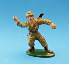 Quiralu 8 - Militaire -