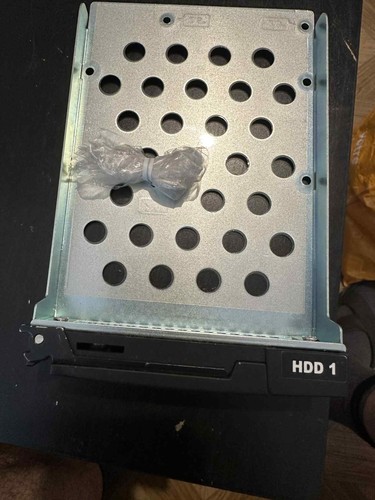 Caddy disque dur - 1),