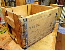 Caisse de Munitions en Bois Taiga Cartouches Cal. 50 H= 25 cm 39 x33 cm