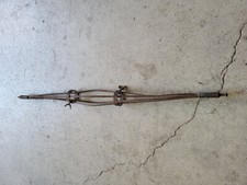 BROCHE PARAPLUIE DE TOURNE