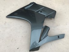 UN FLAN CARENAGE CACHE LATERAL GAUCHE MOTO YAMAHA 1300 FJR 1300FJR 5JW