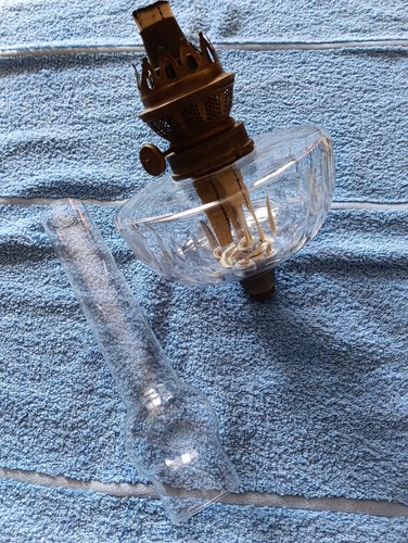 Ancien reservoir lampe - lampe, a