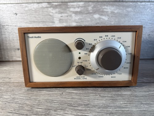 Tivoli audio model one fm - tivoli,