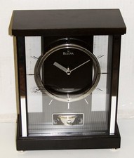 Bulova Mantel Clock- The Mercer, Noir Noyer Finir Westminster Sonneries B1717