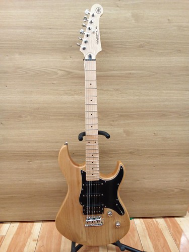 Guitare électrique yamaha - guitare,