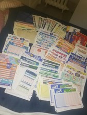 Lot de 166 bulletins grilles