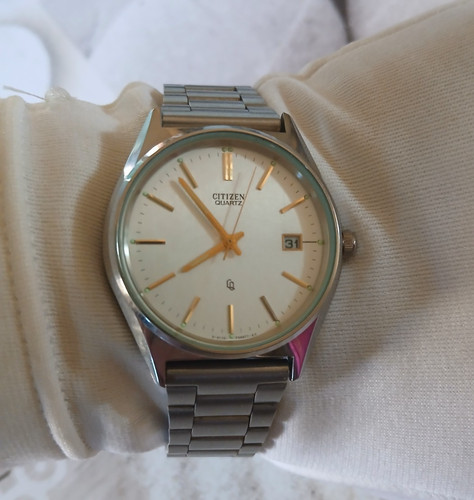 Citizen crystron quartz - citizen,