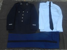 uniforme de sortie parade gendarmerie veste, pantalon, chemise, cravate
