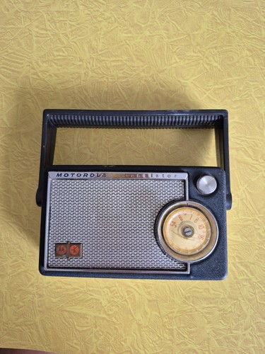 Rare radio motorola pocket - radio,