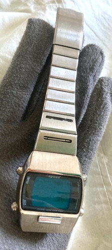 Montre rare pulsar - spoon, by