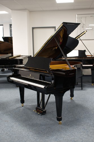 Piano queue steinway - steinway, &
