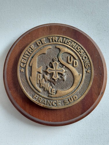 Médaille centre - centre, de