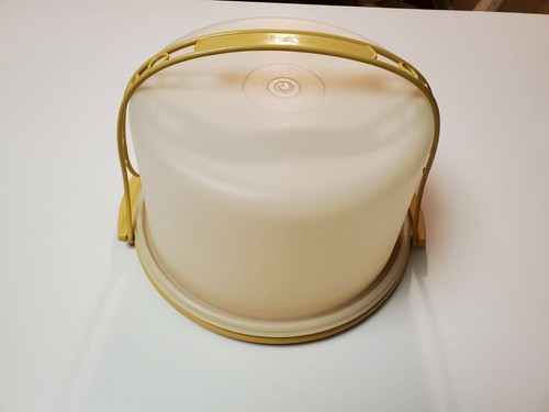 Large vintage tupperware cake - large,