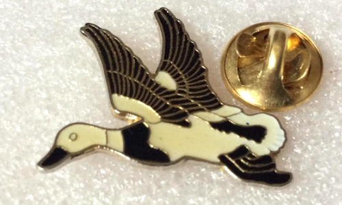 Pin vintage club chasse - de,