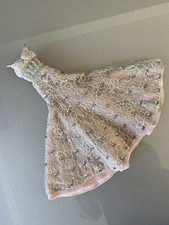 IntegrityToys Fashion Royalty Love, Life and Lace Agnes Von Weiss robe seulement