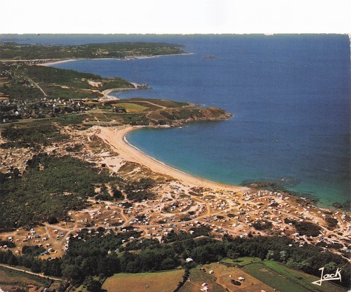Vieux bourg cote de - 22,