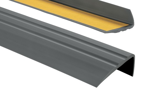 Nez marche profil angle - de,