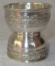 JOLI  ANCIEN COQUETIER ARGENT MASSIF DECOR FEUILLAGES POINCON MINERVE 1ER