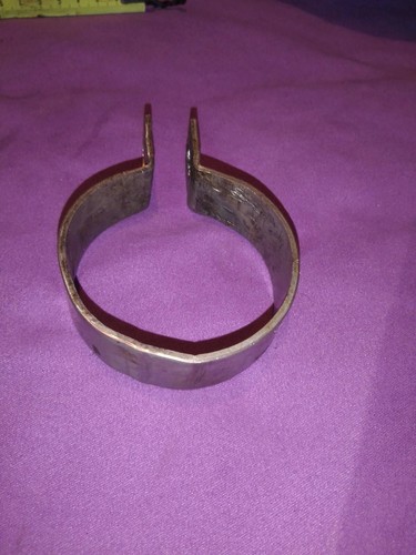 Collier échappement