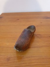 Sabot miniature ancien art populaire taillé et sculpté à la main 4x12 cm