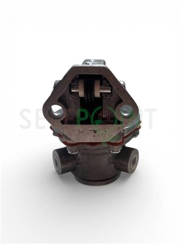 Pompe alimentation moteurs - c,