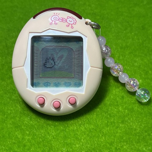 Bandai tamagotchi plus - bandai,
