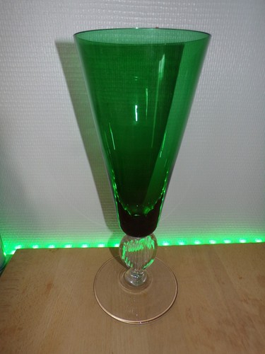 Grand vase sur pied - vase,