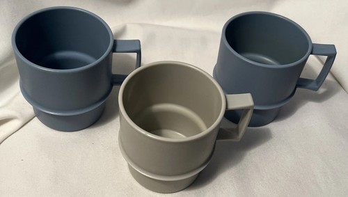 Three vintage tupperware - vintage,