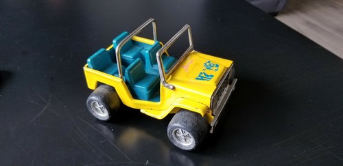 Vintage yellow and aqua - yellow,