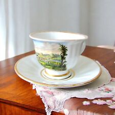 KPM Berlin. Tasse en porcelaine à décor polychrome de paysages, deb XXe siècle 