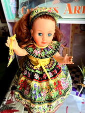 poupee marie mode et travaux  belle chevelure rousse yeux superbe tenue neuve