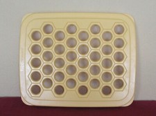 Ravioles Party de TUPPERWARE jaune-beige / Etat comme neuf !!!!