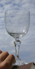 Verre en cristal de Baccarat modèle Normandie Haut. 16 cm